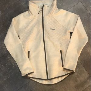 3/$20 Women’s light jacket